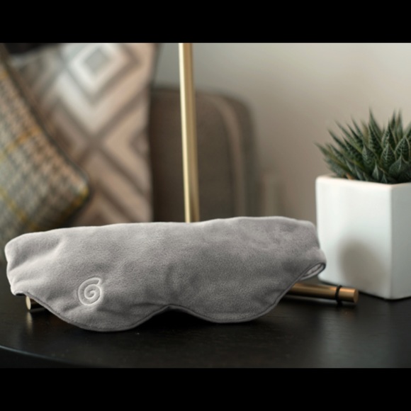 Weighted Sleep Mask - Picture 2 of 7